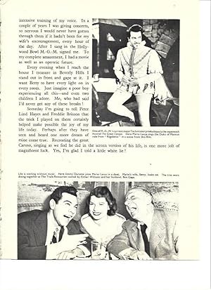 Seller image for LAMINA 36512: Mario Lanza con su mujer y como Rigoletto for sale by EL BOLETIN