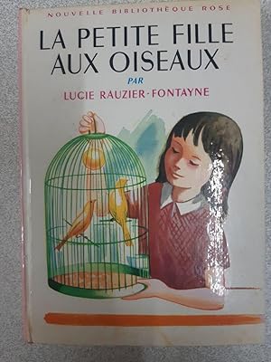 Bild des Verkufers fr La petite fille aux oiseaux zum Verkauf von Dmons et Merveilles
