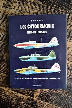 Imagen del vendedor de Les Chtourmovik a la venta por Un livre en poche
