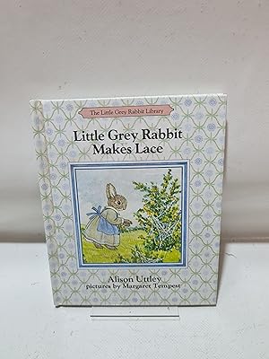 Bild des Verkufers fr Little Grey Rabbit Makes Lace (The Little Grey Rabbit Library) zum Verkauf von Cambridge Rare Books