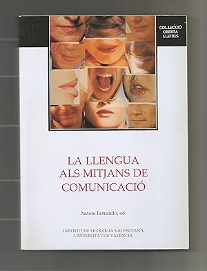 Bild des Verkufers fr La llengua als mitjans de comunicaci. zum Verkauf von Librera El Crabo