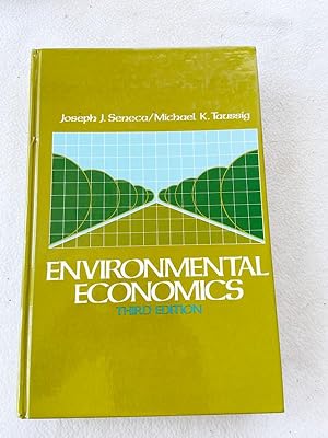 Imagen del vendedor de 1984 HC Environmental Economics by Seneca, Joseph J.; Taussig, Michael K. a la venta por Miki Store