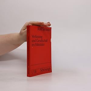 Bild des Verkufers fr Verfassung und Gesellschaft im Mittelalter zum Verkauf von Bookbot