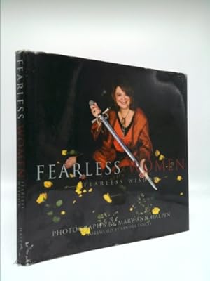 Bild des Verkufers fr Fearless Women: Visions of a New World zum Verkauf von ThriftBooksVintage