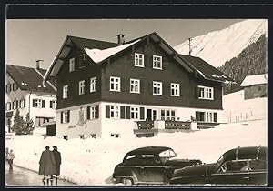 Foto-Ansichtskarte Riezlern, Ferienheim Waldeck, Ohlesch-Haus im Winter