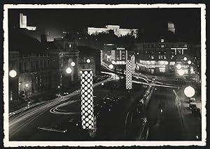 Ansichtskarte Zürich, Beleuchtete Stadt bei Nacht, Lichtwoche 1932