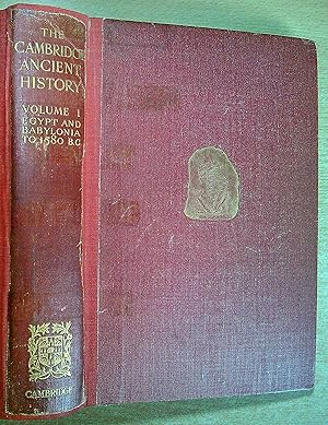 Imagen del vendedor de The Cambridge Ancient History volume I: Egypt and Babylonia to 1580 BC a la venta por Pendleburys - the bookshop in the hills