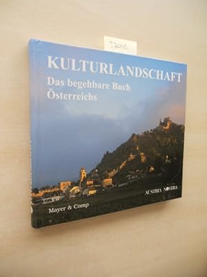 Bild des Verkufers fr Kulturlandschaft. Das begehbare Buch sterreichs. zum Verkauf von Klaus Ennsthaler - Mister Book