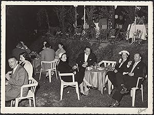 Torino 1960, Fotografo Luigi Bertazzini, Clienti nei tavolini del Bar nel Dehor, Fotografia vinta...