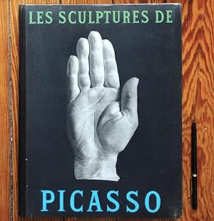 Seller image for Les Sculptures de Picasso for sale by Spenlow & Jorkins