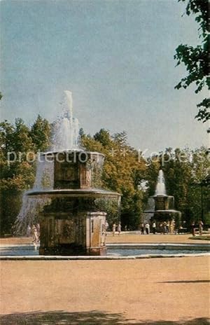 Postkarte Carte Postale 73107941 Petrodvorets St Petersburg Roman fountains Petrodvorets St