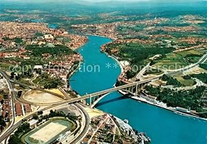 Image du vendeur pour Postkarte Carte Postale 73627791 Porto Portugal Ponte da Arrábida e Rio Douro vista a rea Porto Portugal mis en vente par Versandhandel Boeger