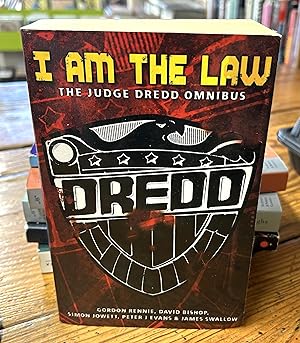 Imagen del vendedor de I Am The Law: The Judge Dredd Omnibus a la venta por Normals Books & Records