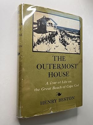 Immagine del venditore per The Outermost House: A Year of Life on the Great Beach of Cape Cod venduto da Rural Hours (formerly Wood River Books)