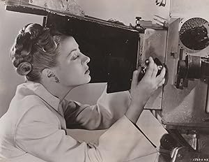 Bild des Verkufers fr Lady in the Lake (Original photograph from the 1946 film noir) zum Verkauf von Royal Books, Inc., ABAA