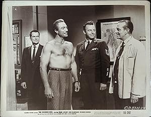 Image du vendeur pour The Crooked Web 8 X 10 Still 1950 Frank Lovejoy & Richard Denning! mis en vente par AcornBooksNH