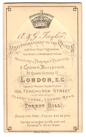 Fotografie A., G. Taylor, London, Fenchurch Street 129, Königliche Krone über der Anschrift der A...