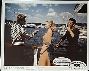 Immagine del venditore per Carousel 8 X 10 Color Still 1956 Shirley Jones, Cameron Mitchell, Gordon MacRae! venduto da AcornBooksNH