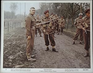 Bild des Verkufers fr Betrayed 8 x10 Color Still 1954 Clark Gable and bloody soldier! zum Verkauf von AcornBooksNH