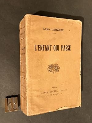 L'enfant qui passe.