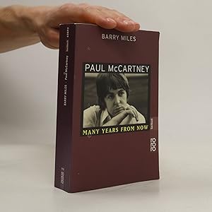 Bild des Verkufers fr Paul McCartney zum Verkauf von Bookbot