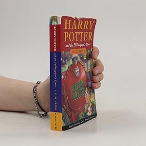 Imagen del vendedor de Harry Potter and the Philosopher's stone a la venta por Bookbot