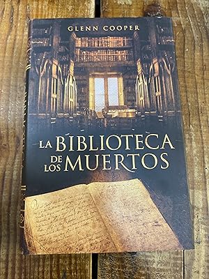 Imagen del vendedor de LA BIBLIOTECA DE LOS MUERTOS a la venta por Trfico de Libros Lavapies