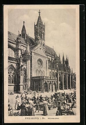 Ansichtskarte Freiburg i. Br., Belebte Marktszene am Münsterplatz