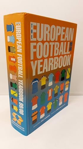 Imagen del vendedor de European Football Year Book 1999-2000 a la venta por Lion Books PBFA
