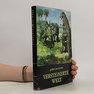 Seller image for Versteinerte Welt for sale by Bookbot