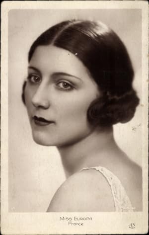 Ansichtskarte / Postkarte Jeanne Juilla, the winner of the Miss Europa of 1931, France
