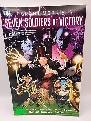 Bild des Verkufers fr Seven Soldiers of Victory Volume 1 zum Verkauf von Bay Used Books