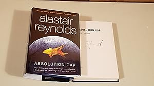 Imagen del vendedor de Absolution Gap : Signed a la venta por SkylarkerBooks
