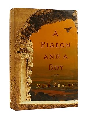 Immagine del venditore per A PIGEON AND A BOY venduto da Rare Book Cellar