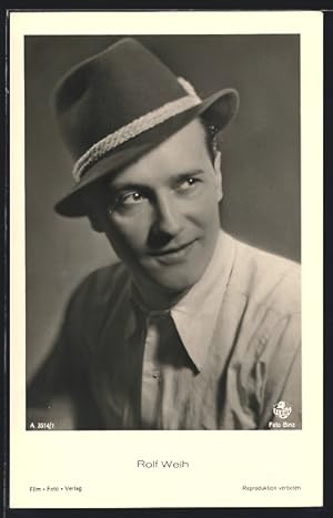 Ansichtskarte Schauspieler Rolf Weih, im Hemd mit Hut gesehen