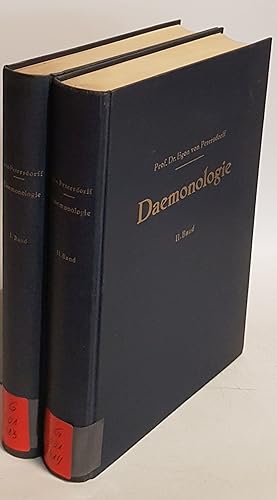 Bild des Verkufers fr Daemonologie (2 Bnde KOMPLETT) - Bd.1: Daemonen im Weltenplan/ Bd.2: Daemonen am Werk. zum Verkauf von books4less (Versandantiquariat Petra Gros GmbH & Co. KG)