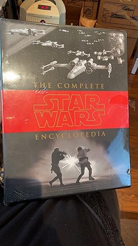 Bild des Verkufers fr The Complete Star Wars Encyclopedia zum Verkauf von B&T Books