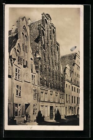 Ansichtskarte Stralsund, Altes Giebelhaus in der Semlowerstrasse