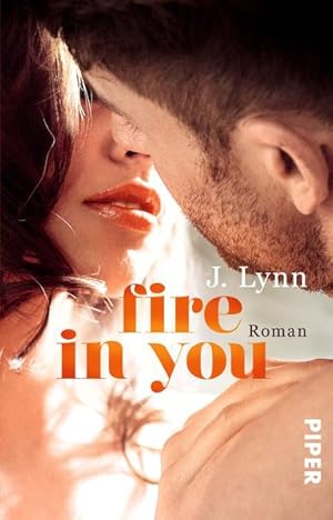 Imagen del vendedor de Fire in You (Wait for You 7): Roman a la venta por Versandantiquariat Felix Mcke