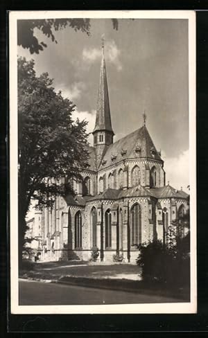 Ansichtskarte Bad Doberan, Strassenpartie mit Kirche