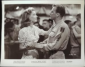 Image du vendeur pour Bright Victory Lot of Ten 8 X 10 Stills 1951 Arthur Kennedy, Peggy Dow! mis en vente par AcornBooksNH