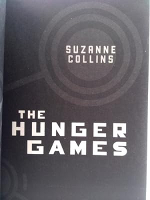 The Hunger Games Trilogy Boxed Set: Collins, Suzanne