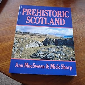 Image du vendeur pour Prehistoric Scotland mis en vente par Creaking Shelves Books