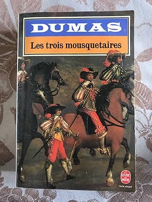 Seller image for Les trois mousquetaires for sale by Dmons et Merveilles