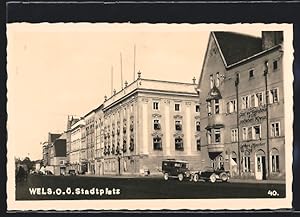 Ansichtskarte Wels, Stadtplatz mit Rathaus, Gast- und Weinhaus Zum goldenen Kreuz