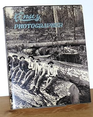 Kinsey photographer. A half century of photographs by Darius and Tabitha MayKinsey. 1: The family...