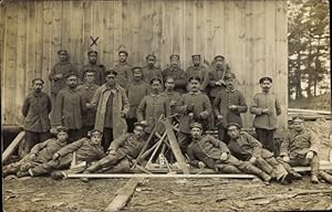 Foto Ansichtskarte / Postkarte Deutsche Soldaten in Uniformen