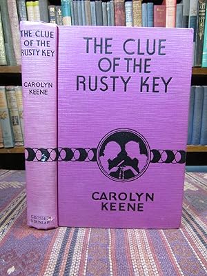 Imagen del vendedor de The Clue of the Rusty Key (The Dana Girls Mystery Stories) a la venta por Pages Past--Used & Rare Books