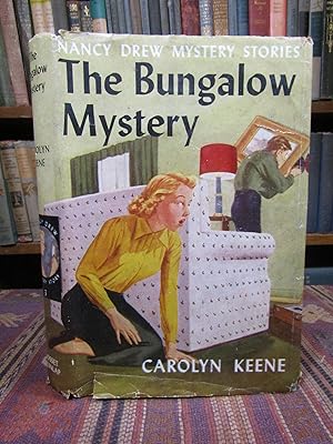 Immagine del venditore per Bungalow Mystery (Nancy Drew Mystery Stories) venduto da Pages Past--Used & Rare Books