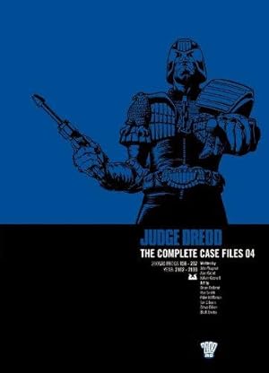 Bild des Verkufers fr Judge Dredd: Complete Case Files v. 4: Volume 4 (Judge Dredd: The Complete Case Files) zum Verkauf von WeBuyBooks